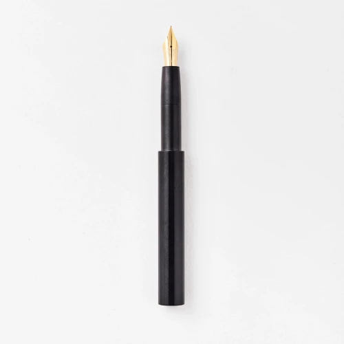 Kompaktowe pióro wieczne Toms Studio Pocket Black